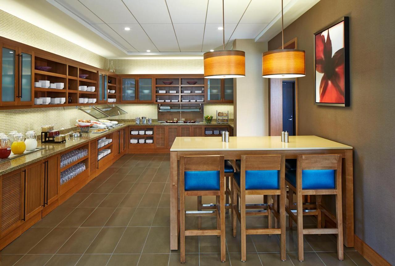 Hyatt Place Lansing-East Εξωτερικό φωτογραφία